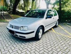 Silber Gebraucht 2002 VW Golf IV Kleinwagen | 2.950 € (Teuer)