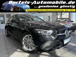 Schwarz unilack Gebraucht 2024 Mercedes C200 Limousine | 32.890 € (Superpreis)