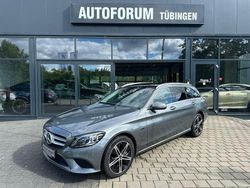 Grau Gebraucht 2020 Mercedes C300e Avantgarde Limousine | 27.980 € (Guter Preis)