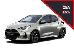 Shimmering silver Gebraucht 2024 Toyota Yaris Hybrid Team Kleinwagen | 23.150 € (Fairer Preis)