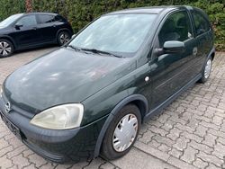 Grün Gebraucht 2002 Opel Corsa Kleinwagen | 599 € (Fairer Preis)