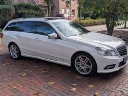 Weiß Gebraucht 2010 Mercedes E500 Avantgarde Kombi | 23.900 € (Teuer)