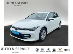 Weiß Gebraucht 2024 VW Golf VIII Life Limousine | 21.990 € (Guter Preis)