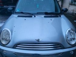 Silber Gebraucht 2006 Mini ONE Kleinwagen | 1.700 € (Guter Preis)