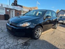 Schwarz Gebraucht 2011 VW Golf VI Comfortline Kleinwagen | 4.290 € (Fairer Preis)