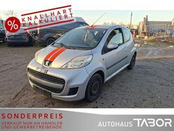Zu lackieren silver grey 1e7/m Gebraucht 2010 Peugeot 107 Style Kleinwagen | 685 € (Fairer Preis)