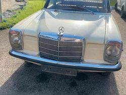 Beige Gebraucht 1971 Mercedes W115 Limousine | 6.000 €