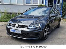 Grau Gebraucht 2016 VW Golf VII Sound Limousine | 13.980 € (Etwas zu teuer)