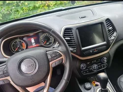 Grau Gebraucht 2015 Jeep Cherokee SUV | 13.000 € (Superpreis)