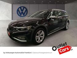 Deep black perleffekt Gebraucht 2021 VW Passat Alltrack Kombi | 25.940 € (Guter Preis)