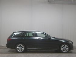 Grün Gebraucht 2019 Mercedes C220 Avantgarde Limousine | 14.990 € (Superpreis)