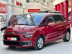 Rot Gebraucht 2018 Citroën C4 SpaceTourer SELECTION Van / Kleinbus | 13.590 € (Guter Preis)