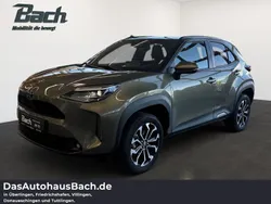 Braun Neu 2025 Toyota Yaris Hybrid SUV | 34.390 € (Etwas zu teuer)