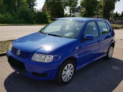 Blau Gebraucht 2000 VW Polo Edition Kleinwagen | 1.200 € (Fairer Preis)