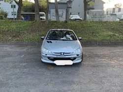 Silber Gebraucht 2004 Peugeot 206 CC Cabrio | 2.000 € (Fairer Preis)