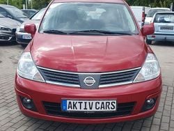 Rot Gebraucht 2009 Nissan Tiida Acenta Limousine | 3.490 € (Fairer Preis)