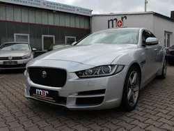 Silber Gebraucht 2017 Jaguar XE Prestige Limousine | 14.800 € (Superpreis)