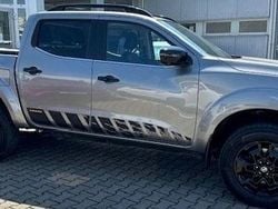 Grau Gebraucht 2020 Nissan Navara N-Guard Abholung | 31.500 € (Fairer Preis)
