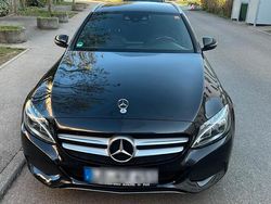 Schwarz Gebraucht 2015 Mercedes C220 Kombi | 12.000 € (Teuer)