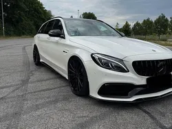Weiß Gebraucht 2016 Mercedes C63 AMG AMG Kombi | 36.900 € (Fairer Preis)