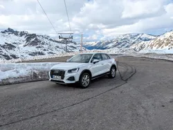 Weiß Gebraucht 2024 Audi Q2 Sport SUV | 27.200 € (Superpreis)