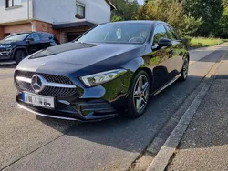 Schwarz Gebraucht 2018 Mercedes A200 AMG line Limousine | 18.900 € (Guter Preis)