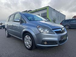 Grau Gebraucht 2006 Opel Zafira Edition Van / Kleinbus | 2.999 € (Fairer Preis)