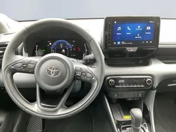 Grau Neu 2025 Toyota Yaris Hybrid Comfort Kleinwagen | 22.250 € (Guter Preis)