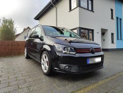 Schwarz Gebraucht 2011 VW Golf R Kombi | 11.499 € (Teuer)