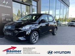 Schwarz Neu 2024 Hyundai i10 Comfort Kleinwagen | 16.890 € (Fairer Preis)