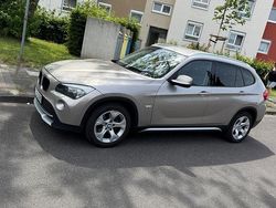 Grau Gebraucht 2010 BMW X1 Sport Line SUV | 11.499 € (Fairer Preis)