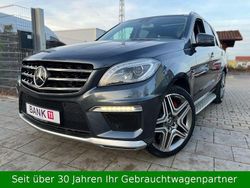 Grau Gebraucht 2013 Mercedes ML63 AMG AMG SUV | 24.490 € (Fairer Preis)