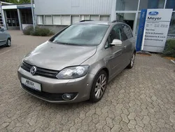 Braun Gebraucht 2011 VW Golf Plus Team Van / Kleinbus | 5.950 € (Guter Preis)