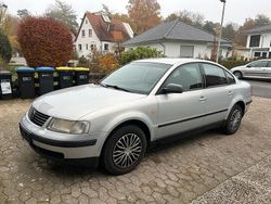 Silber Gebraucht 1998 VW Passat Limousine | 1.800 € (Fairer Preis)