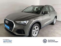 Grau Gebraucht 2022 Audi Q3 Basis SUV | 32.890 € (Fairer Preis)
