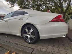 Weiß Gebraucht 2009 Mercedes CLS320 Sport Edition Limousine | 7.250 € (Fairer Preis)