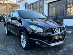 Schwarz Gebraucht 2010 Nissan Qashqai Acenta SUV | 8.250 € (Etwas zu teuer)