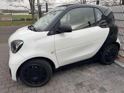 Nachtschwarz Gebraucht 2021 Smart ForTwo Coupé Kleinwagen | 7.590 € (Fairer Preis)