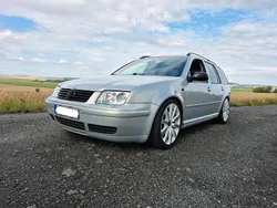 Silber Gebraucht 2000 VW Bora Limousine | 2.850 € (Teuer)