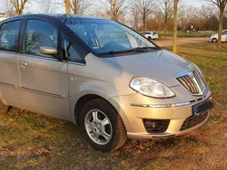 Gebraucht 2010 Lancia Musa Van / Kleinbus | 4.200 € (Etwas zu teuer)