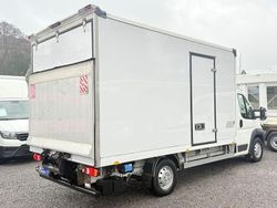 Weiß Gebraucht 2017 Peugeot Boxer Van | 23.990 €