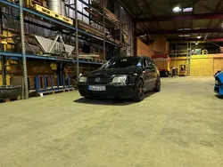 Schwarz Gebraucht 2002 VW Bora Limousine | 3.800 € (Teuer)
