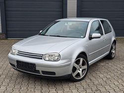 Silber Gebraucht 2001 VW Golf IV Limousine | 500 € (Superpreis)