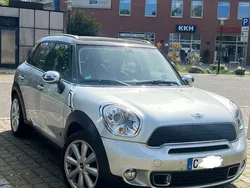 Silber Gebraucht 2011 Mini Cooper SD Countryman SUV | 9.299 € (Guter Preis)