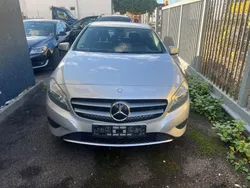 Silber Gebraucht 2014 Mercedes A180 Style Limousine | 10.250 € (Guter Preis)
