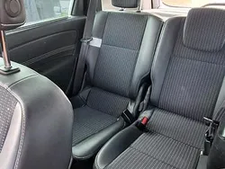 Rot Gebraucht 2011 Renault Scénic III Van / Kleinbus | 3.300 €
