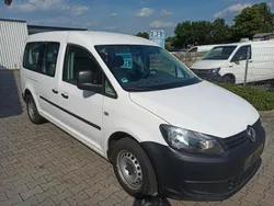 Weiß Gebraucht 2011 VW Caddy Maxi Van / Kleinbus | 2.750 € (Etwas zu teuer)