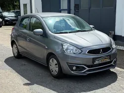 Grau Gebraucht 2017 Mitsubishi Space Star Diamant Edition Limousine | 4.990 € (Fairer Preis)
