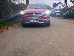 Rot Gebraucht 2016 Hyundai Tucson Premium SUV | 14.400 € (Guter Preis)