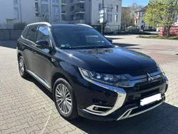 Schwarz Gebraucht 2021 Mitsubishi Outlander P-HEV Spirit+ SUV | 23.000 € (Guter Preis)